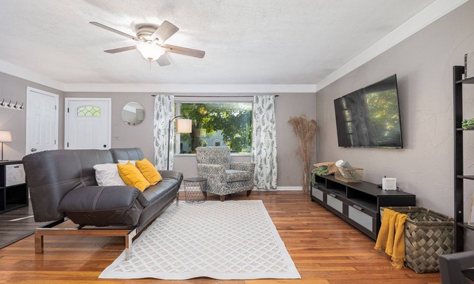 Reynoldsburg Casa | Charming 3 Bed 1 Bath Home Near Columbus Historic District Reynoldsburg