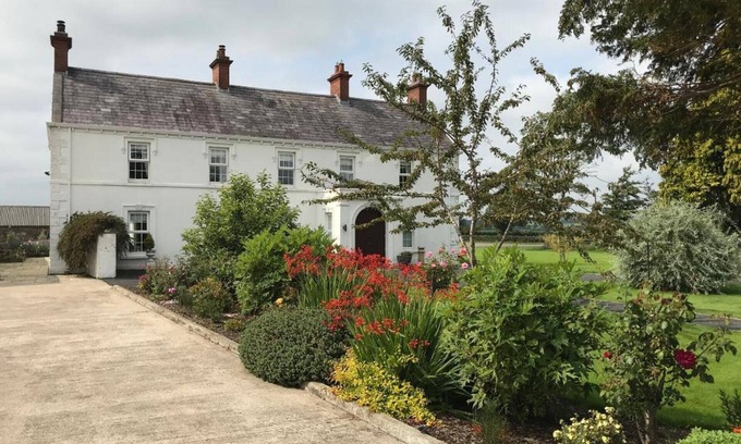 Craigavon Casa | Charming 3-bed Cottage Moira - Hillsborough