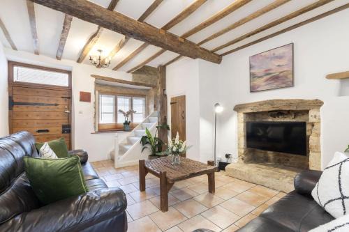 Stroud Casa | Charming 3-Bed Cottage in Central Stroud