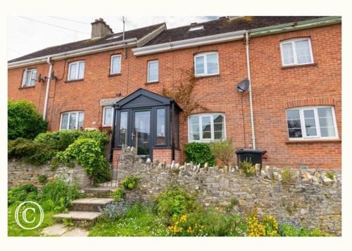 Swanage Casa | Charming 3-Bed Cottage in Swanage