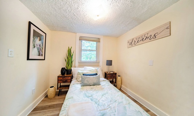 Cuyahoga Falls Casa | Charming 3-bedroom house in Cuyahoga Falls with AC