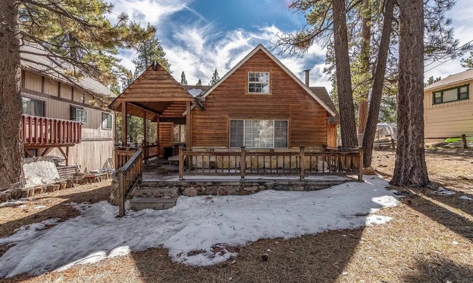 Patton Casa | Charming 3-bedroom house with AC and WiFi in Big Bear Lake