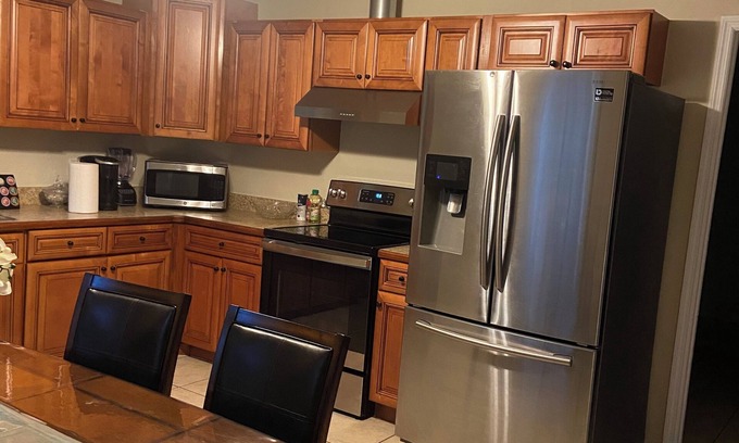 Holly Hill Casa | Charming 3-bedroom house with AC and WiFi in marvelous Daytona Beach