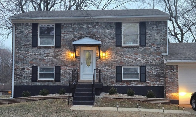 Elizabethtown Casa | Charming 3-bedroom house with WiFi, AC in enchanting Elizabethtown