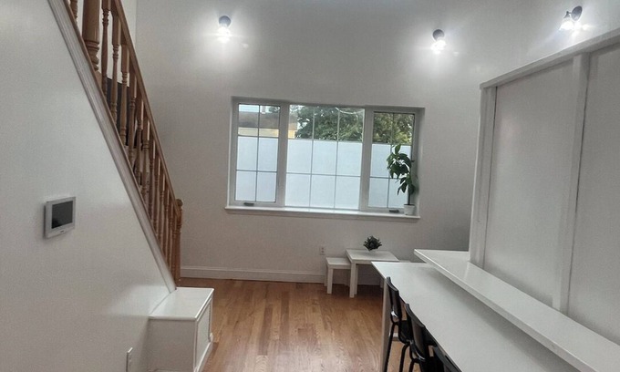 Valley Stream Apartamento | Charming 3-bedroom apartment