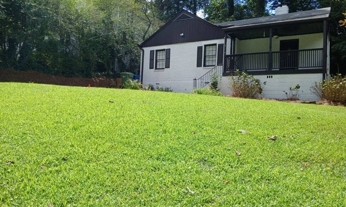 Loring Heights Casa | Charming 3-Bedroom Atlanta Retreat Near Midtown