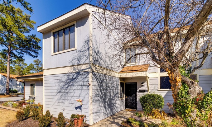 Woodfield Condominio | Charming 3-bedroom condo minutes away from Ft Jackson Army Training Base