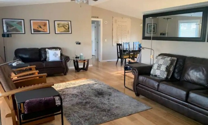 Silverdale Casa | Charming 3-bedroom house with AC and WiFi in awesome Silverdale