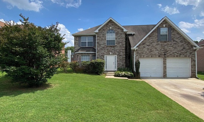 McDonough Casa | Charming 3-bedroom house in delightful McDonough with WiFi, AC