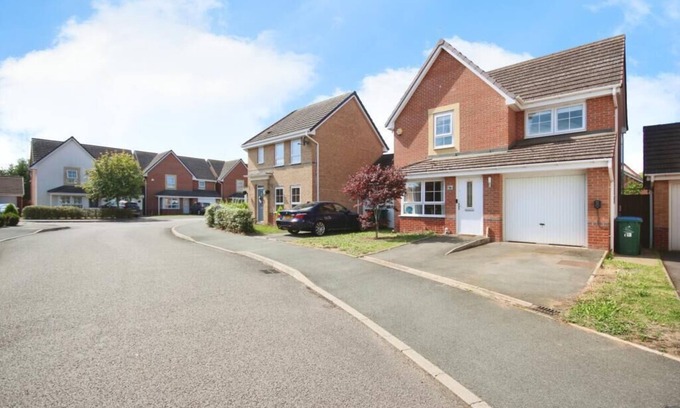 Wyken Casa | Charming 3-bedroom house in lovely Coventry with WiFi