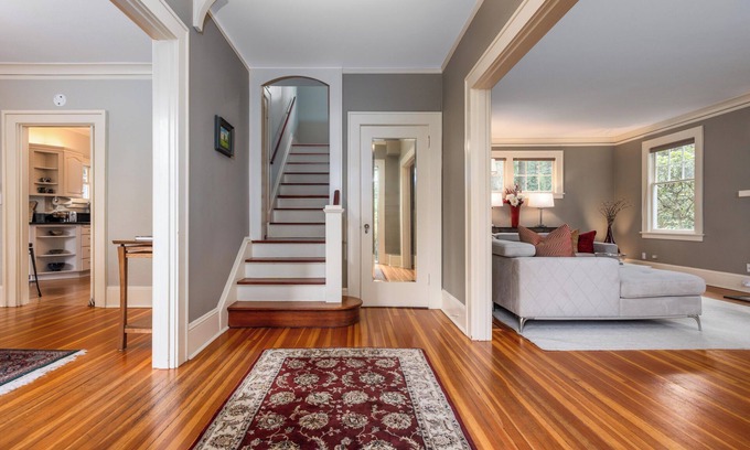 Whitford Casa | Charming 3-bedroom house with WiFi, AC in peaceful Portland