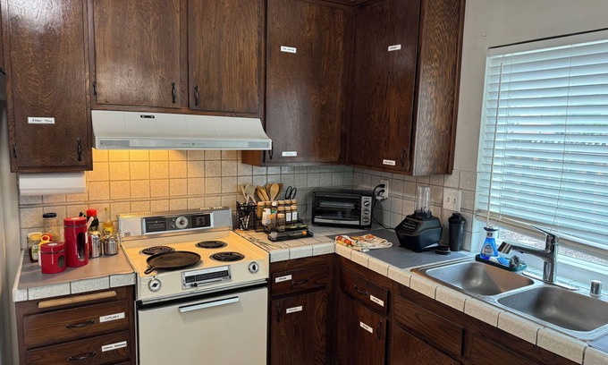 South San Jose Casa | Charming 3-bedroom house with AC and WiFi in tranquil San Jose
