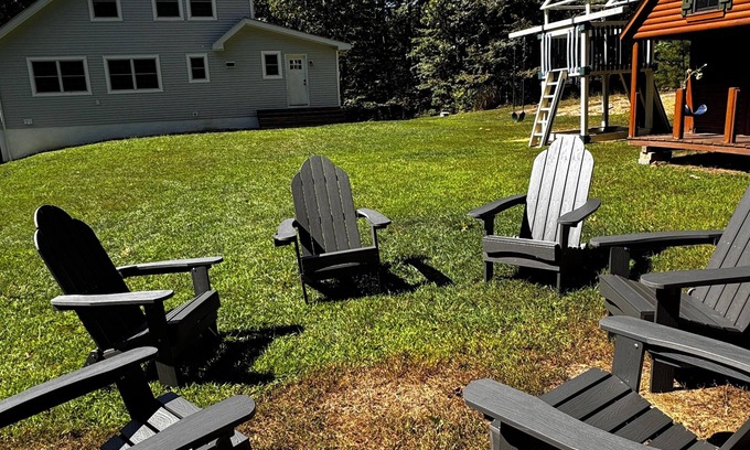 Elkton Casa | Charming 3-bedroom house with WiFi, AC in peaceful Elk Neck