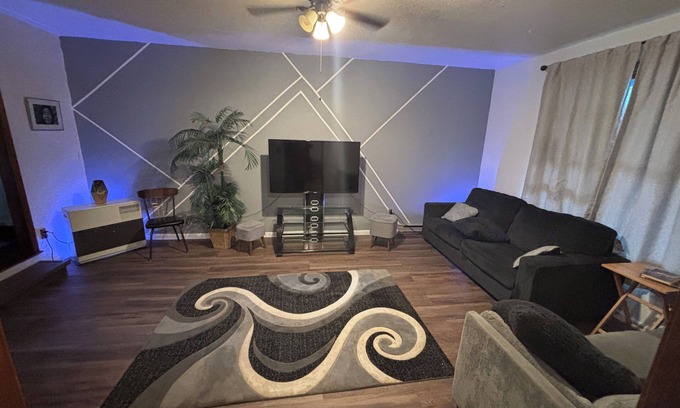 Mendenhaven Casa | Charming 3-bedroom house close to the Mendenhall Glacier