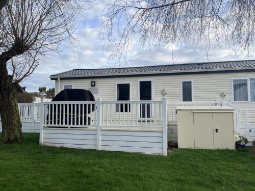 Hunstanton Casa | Charming 3 Bedroom Lodge Manor Park Hunstanton