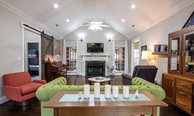 Bessemer Casa | Charming 3 Bedroom on Private Land w/Lots of Space