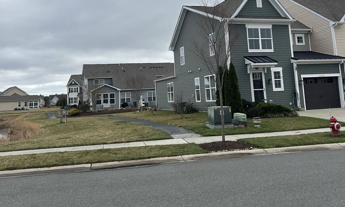 Millville Casa | Charming 3-bedroom townhome in southern deleware with AC, WiFi