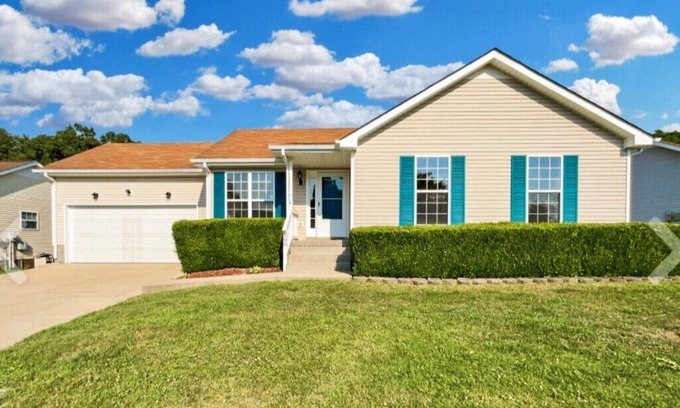 Clarksville Casa | Charming 3-bedroom house near historic downtown Clarksville.