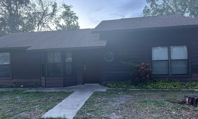 Port Richey Casa | Charming 3-bedroom house in nice Port Richey with AC, WiFi