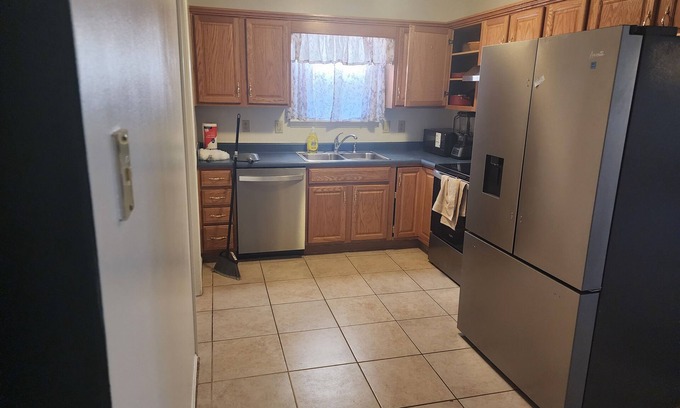 Sellersburg Casa | Charming 3-bedroom bungalow with AC and WiFi in lovely Sellersburg