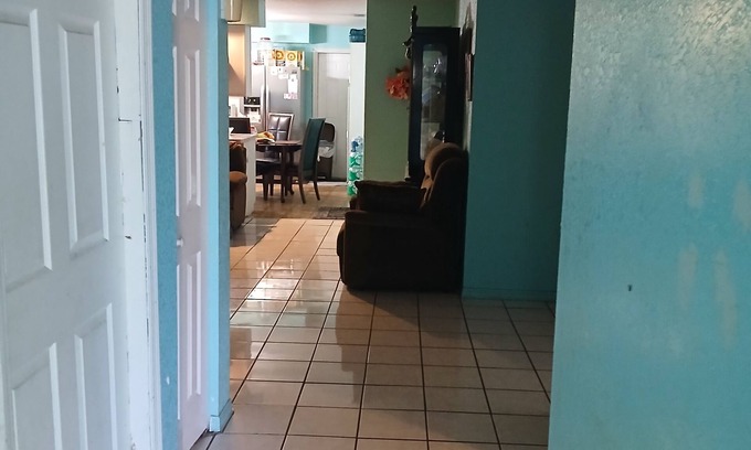 St. Petersburg - Clearwater Casa | Charming 3-bedroom house in brilliant St. Petersburg with AC