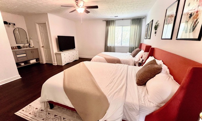 Duluth Otro | Charming 3-bedrooms ranch house, 3 mins from Pleasant Hill