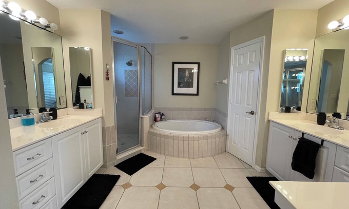 Bonita Springs Cabaña | Charming 3-br cottage with WiFi, AC in beautiful Bonita Springs. Very private