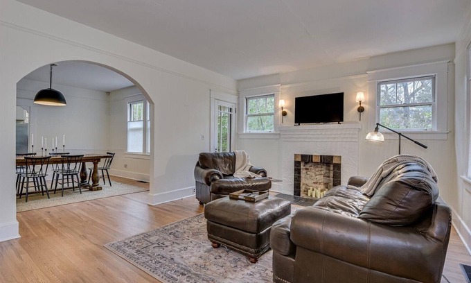 Augusta Casa | Charming 3BD/2BA Historic Augusta Bungalow