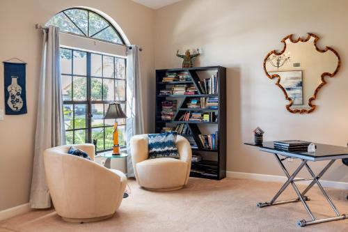 Melbourne Apartamento | Charming 3BR Home Near FIT & Downtown Melbourne