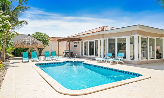 Boroncana Casa | Charming 3BR Oasis with Private Pool