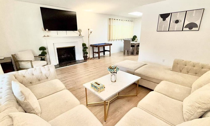 Rowland Heights Casa | Charming 4-bedroom house in delightful Rowland Heights with WiFi, AC