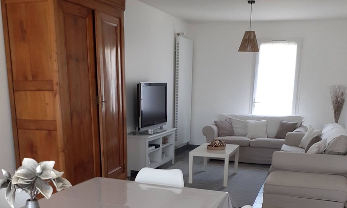 Montbazon Casa | Charming 4 bedroom gite in the heart of Touraine