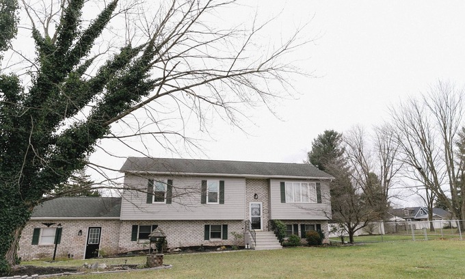 Bonneauville Casa | Charming 4-bedroom house with WiFi and AC in historic Gettysburg