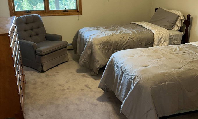 Sunapee Casa | Charming 4-bedroom house in enjoyable Sunapee with fitness room, WiFi
