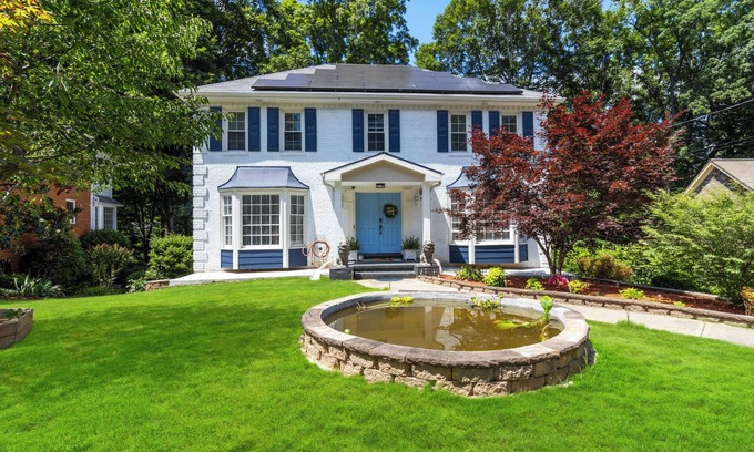 Duluth Casa | Charming 4-bedroom house in fabulous Duluth!