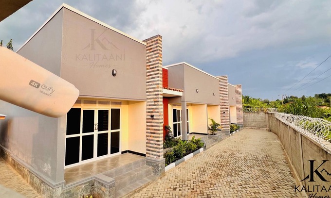 Fort Portal Apartamento | Charming 4 semi-detached apartments, experience luxury living in Fort Portal.
