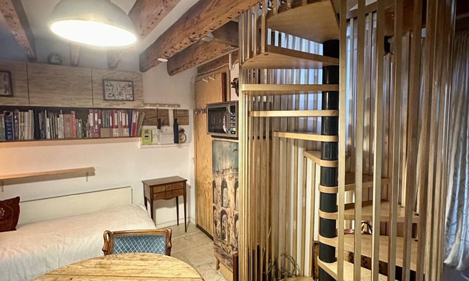 Quartier du Pont-de-Flandre Apartamento | Duplex Encantador 40m2 - Tranquilo y Luminoso cerca del Parc de la Villette