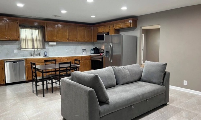 Booth Casa | Charming 4Bd/3Ba w/AC, WiFi, views in Prattville, 10 mi from Ray Trent Golf Crse