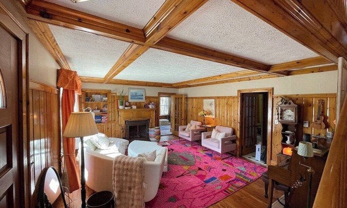 Southern Coast Casa | Charming 4BDR house in peaceful, beachy Saco