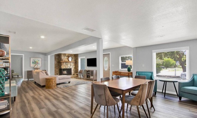 Clearwater Casa | Charming 4BR w/BBQ & Patio Near Clearwater Beach