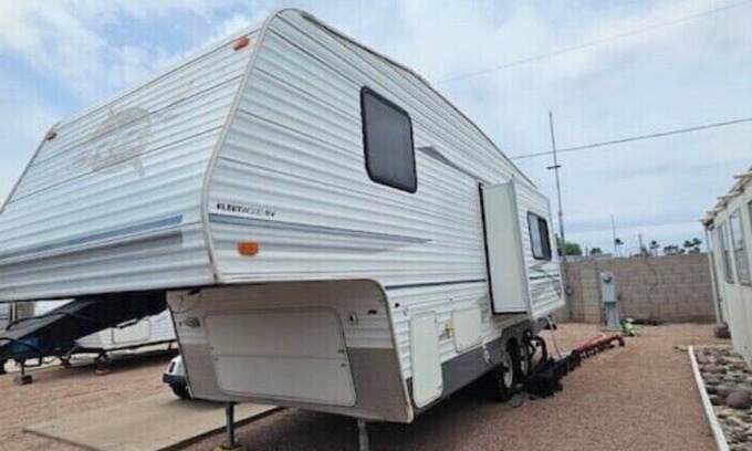Apache Junction Casa | "Charming 5th Wheel RV Retreat