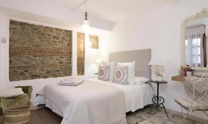 Centro - Sagrario Apartamento | Charming accommodation in Granada