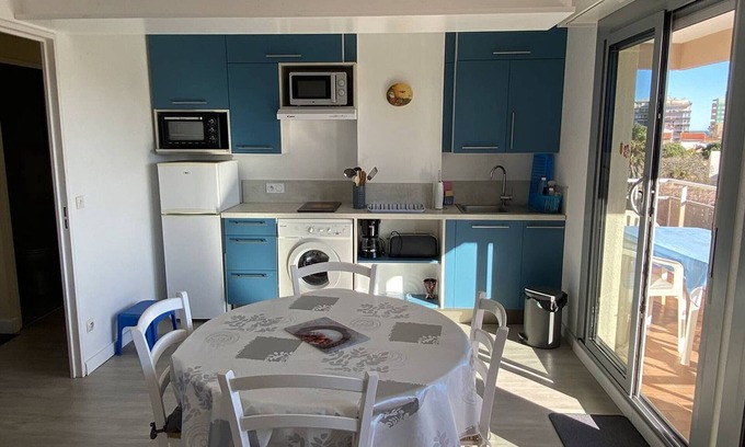 Le Port Apartamento | Encantador Apartamento con Aire Acondicionado en Canet-Plage