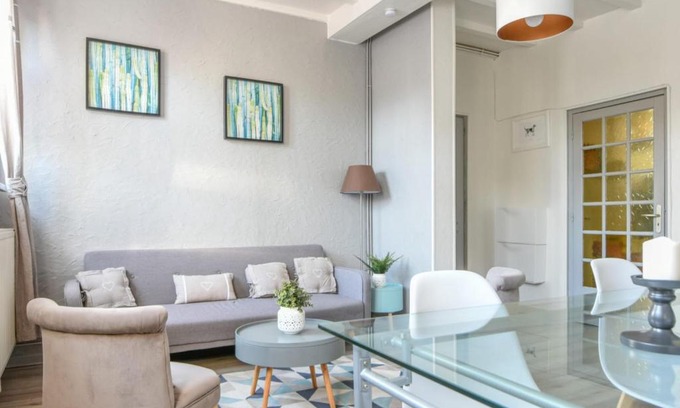 Bethune Apartamento | Charming and calm flat with parking at the heart of Béthune - Welkeys