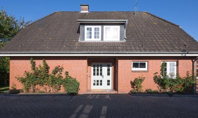 Aventoft Apartamento | Encantadora y acogedora casa de vacaciones con chimenea.