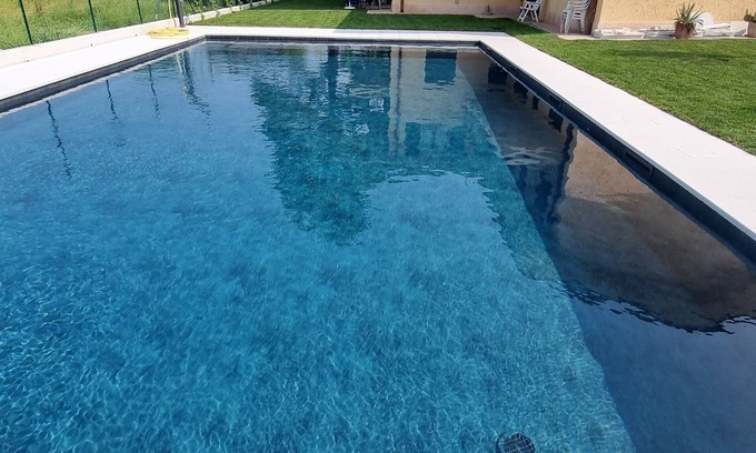 Calmasino Apartamento | Charming and elegant apartment in Bardolino with pool... WI-fi free...