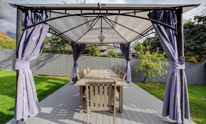 Altadena Casa | Charming and Serene 2-bedroom house with AC and WiFi in Altadena