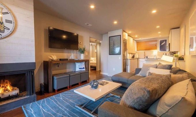 Eastport Condominio | Charming Annapolis Waterfront Condo