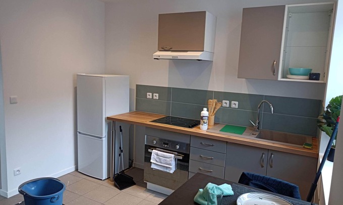 Corbeil-Essonnes Apartamento | Charming apartment located in Corbeil-Essonnes, 5 minutes' walk from the station.