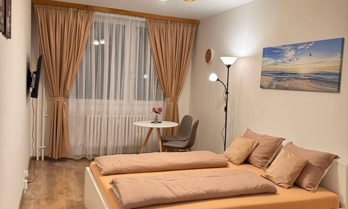 Prague 3 Apartamento | Charming Apart Near Center